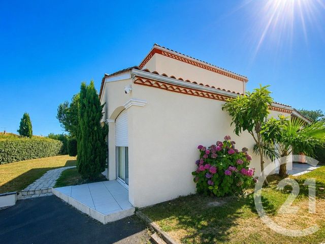maison à vendre - 7 pièces - 180.0 m2 - ST GERMAIN DU PUCH - 33 - AQUITAINE - Century 21 Nci Immobilier