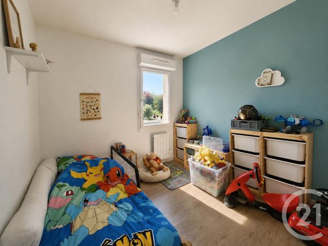 Appartement T3 à louer - 3 pièces - 60.11 m2 - ST QUENTIN DE BARON - 33 - AQUITAINE - Century 21 Nci Immobilier