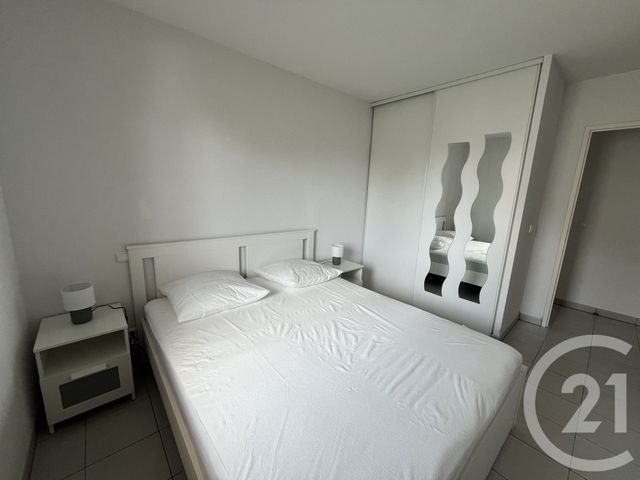 Appartement F2 à louer - 2 pièces - 41.72 m2 - ST QUENTIN DE BARON - 33 - AQUITAINE - Century 21 Nci Immobilier