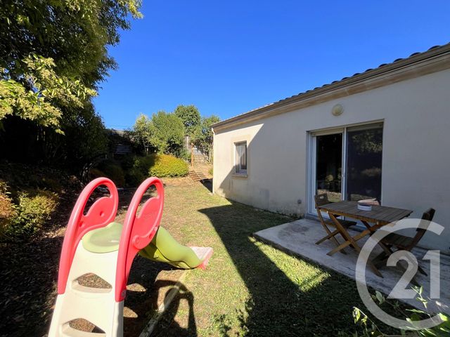 Appartement T3 à vendre - 3 pièces - 57.97 m2 - ST QUENTIN DE BARON - 33 - AQUITAINE - Century 21 Nci Immobilier